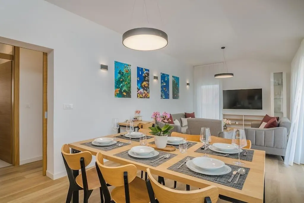 Modern Apartment Marko With Sea View Malinska