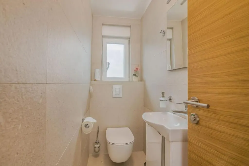 Modern Apartment Marko With Sea View Malinska 0*,
